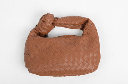 Bolso de Mano Nudo Camel