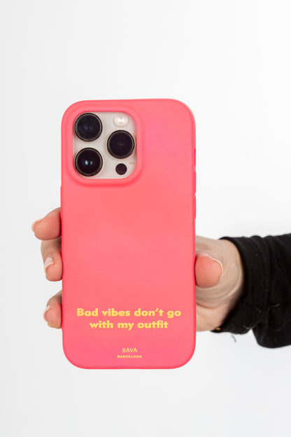 Funda de móvil "Bad Vibes Don't Go"